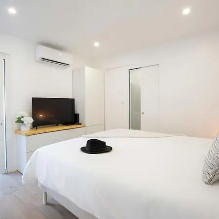 A 200m De La De Tahiti Et A Proximite Du Centre De St Tropez Apartment Saint-Tropez