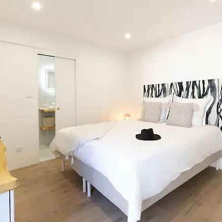 A 200m De La De Tahiti Et A Proximite Du Centre De St Tropez Apartamento *